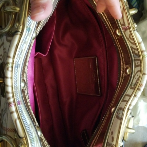 Coach Purse - Picture 2 of 8